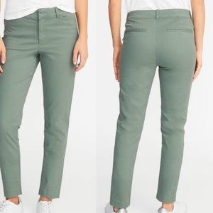 Old Navy Sage Green Pixie Pants